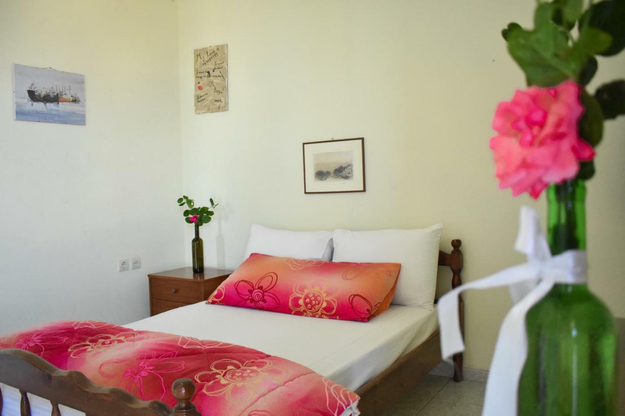 Mayra Apartment Lithakia  Екстериор снимка