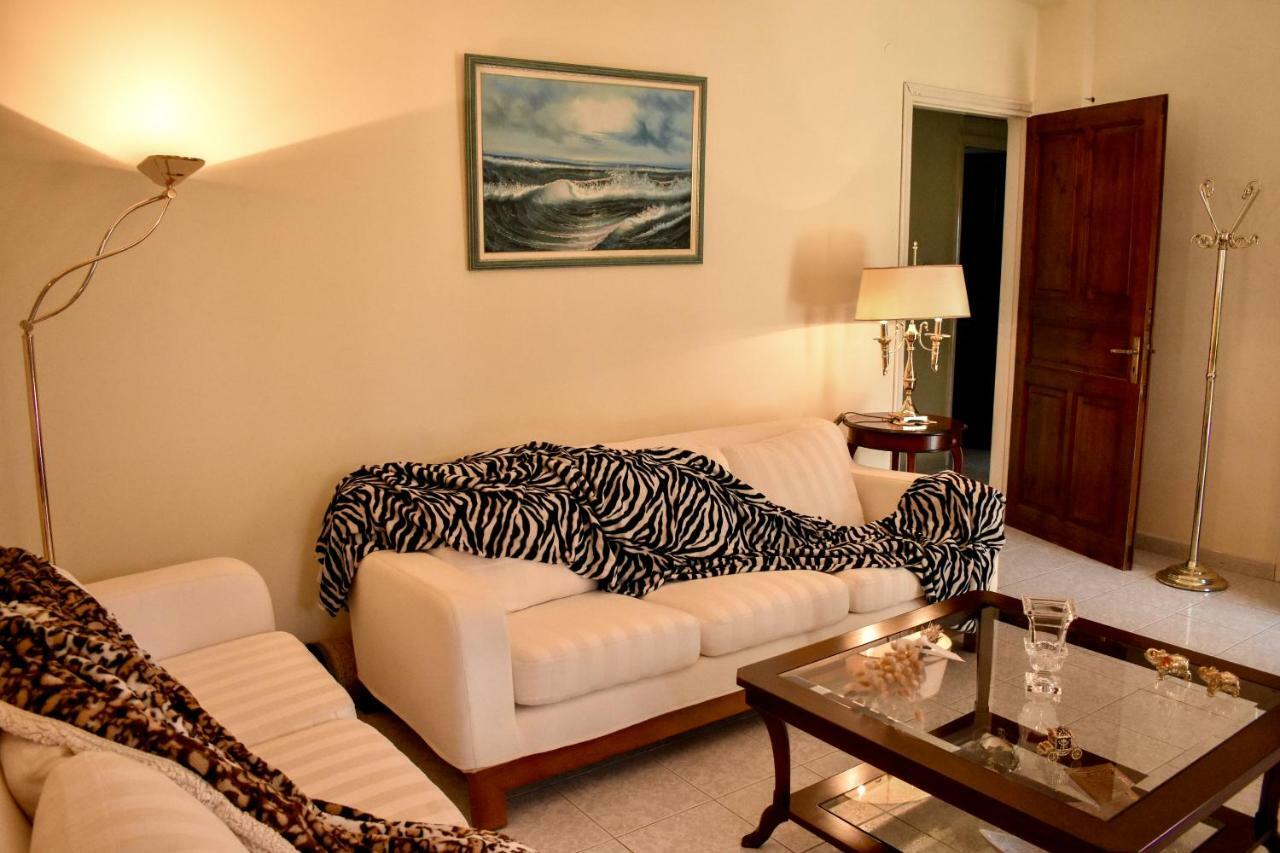 Mayra Apartment Lithakia  Екстериор снимка